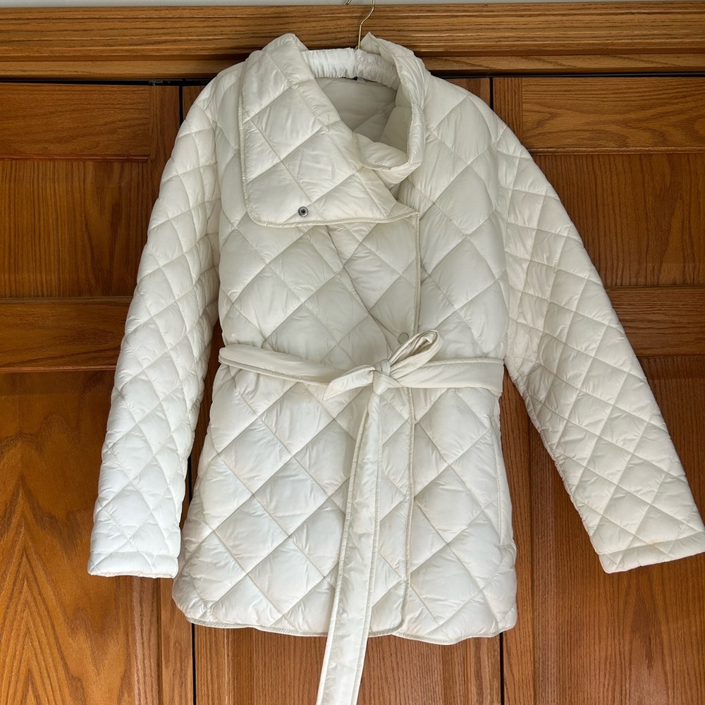 Athleta Quilted White Belted Jacket
